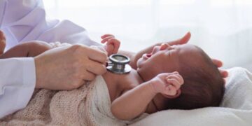 Gizemli hepatit hızla yayılıyor! Bir ülkeye daha sıçradı