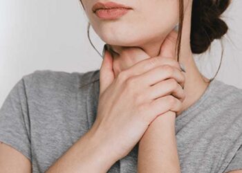 Yutma güçlüğü yaşıyor musunuz? O hastalığın habercisi olabilir