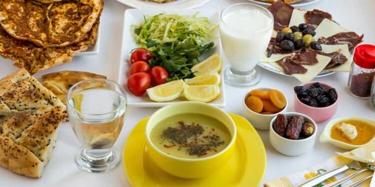 Pandemi sonrası bayramda nasıl beslenmeliyiz? Dr. Gökçen Efe Aydın, Gülay Tunçel’e konuştu
