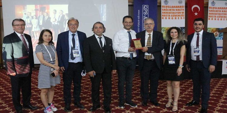 Avrasya Hastaneleri Uluslararası Sağlıkta Kalite ve Hasta Güvenliği Kongresinde