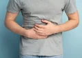 Mide Bulantısına Ne İyi Gelir? Rahatlamanın Yolları ve Pratik İpuçları